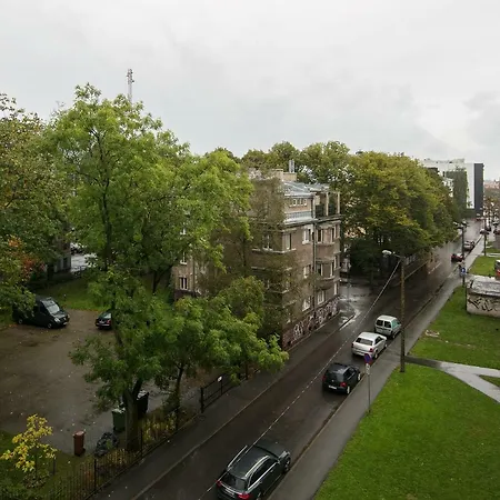 Cozy&quiet, 5 Floor, 800 Meters From Harbour *